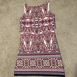 Vince Camuto Tiered Shift Dress Open V Back Pink White Paisley Medallion, Sz 8